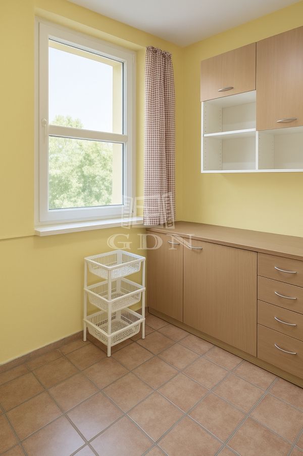 Eladó Budapest XIII. kerület Lakás (panel)