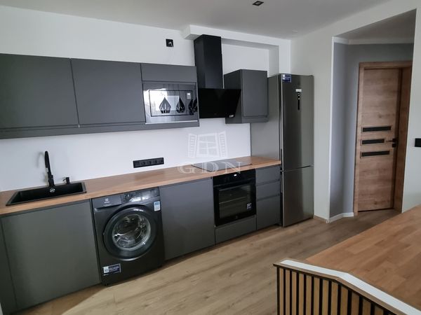 Eladó Budapest XIV. kerület Lakás (téglaépítésű)