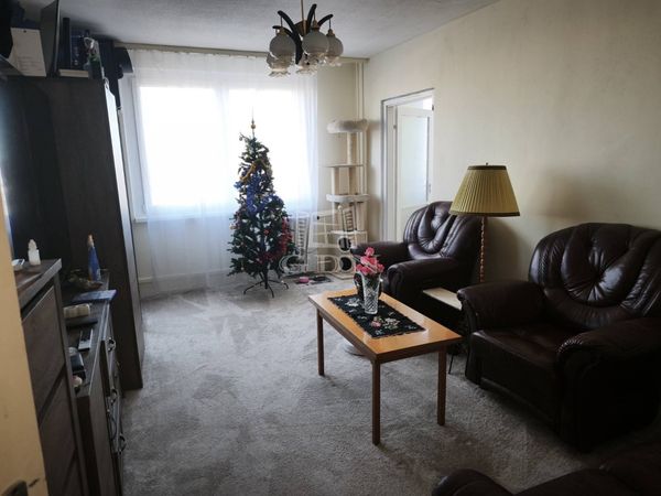 Eladó Budapest XV. kerület Lakás (panel)