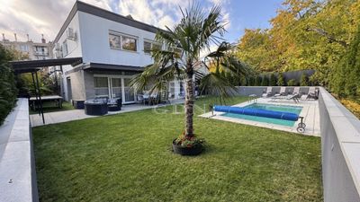 Budapest, XVI. kerület Ikerház - 274.000.000 Ft