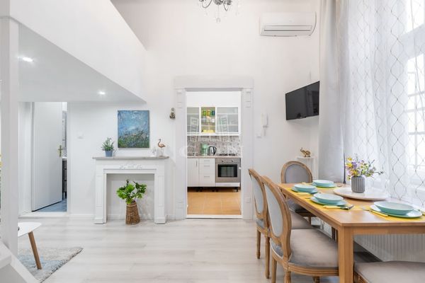 Eladó Budapest VII. kerület Lakás