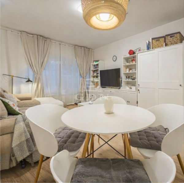 Eladó Budapest XIII. kerület Lakás