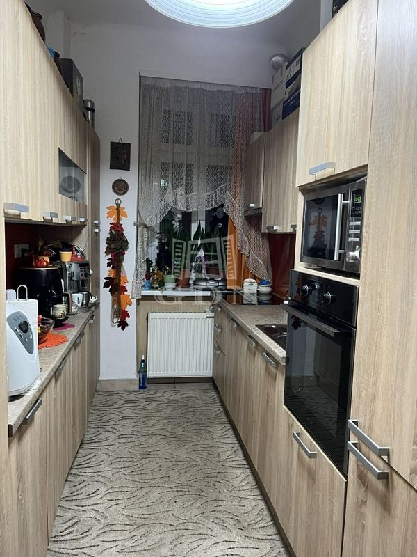 Eladó Budapest X. kerület Lakás