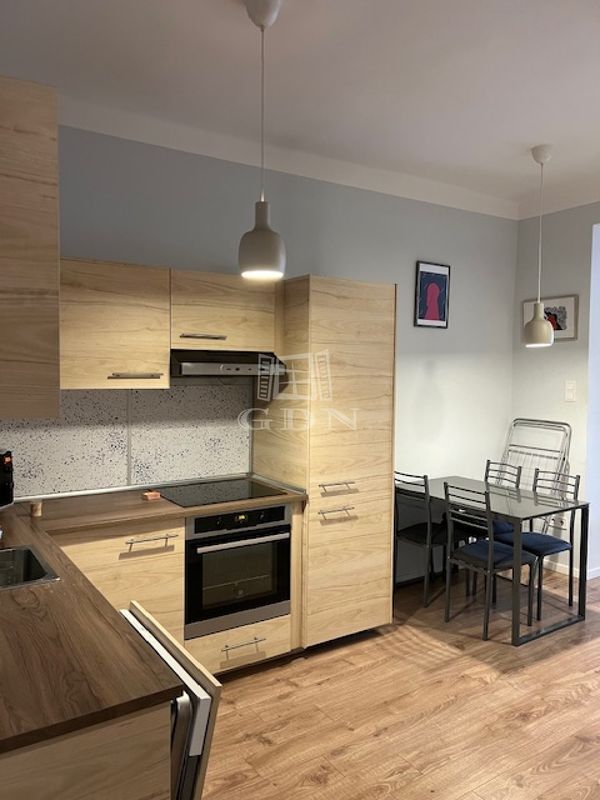 Eladó Budapest XIII. kerület Lakás