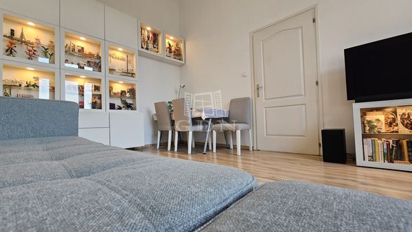 Eladó Budapest VII. kerület Lakás