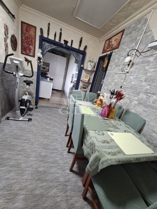 Eladó Tököl Családi ház