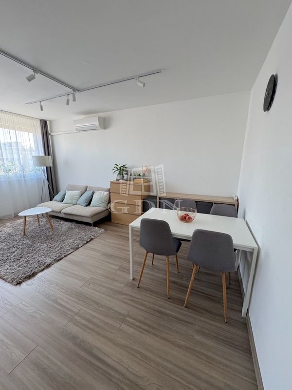 Eladó Budapest XIV. kerület Lakás