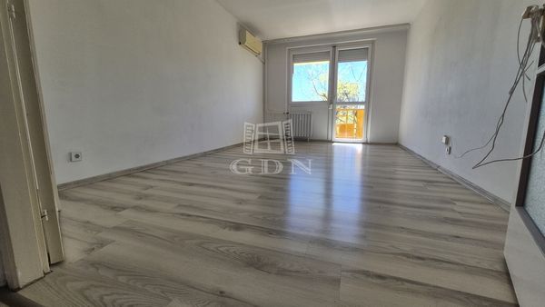 Eladó Budapest IV. kerület Lakás