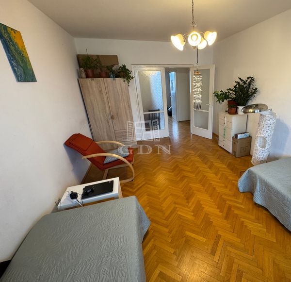 Eladó Budapest X. kerület Lakás