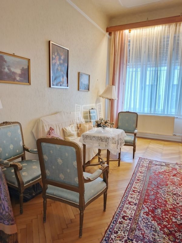 Eladó Budapest VIII. kerület Lakás (téglaépítésű)