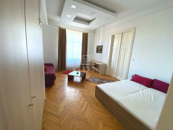 Eladó Budapest VIII. kerület Lakás (téglaépítésű)