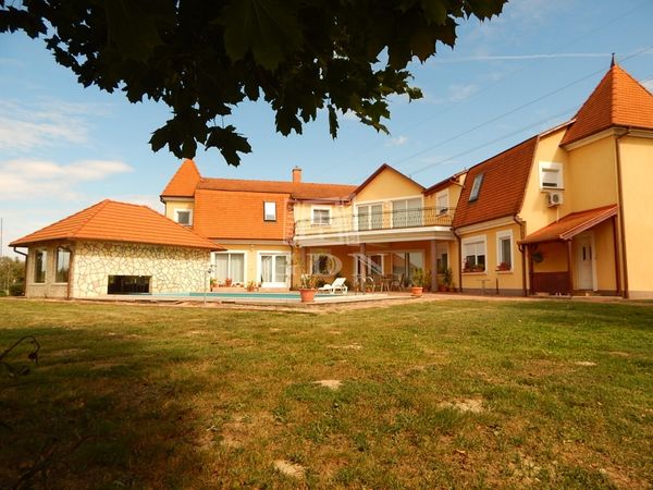 Eladó Kaposvár Vendéglátás