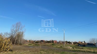 Komárom Telek - 24.000.000 Ft