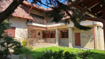 Komárom Családi ház - 175.000.000 Ft