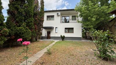 Komárom Lakás - 87.000.000 Ft