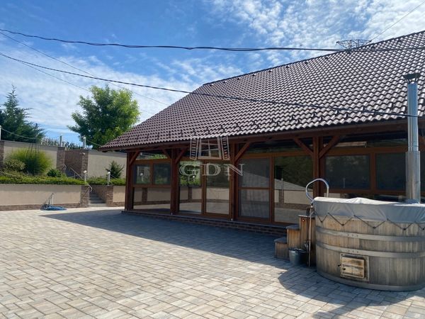 出卖 Nagyigmánd 农业区域