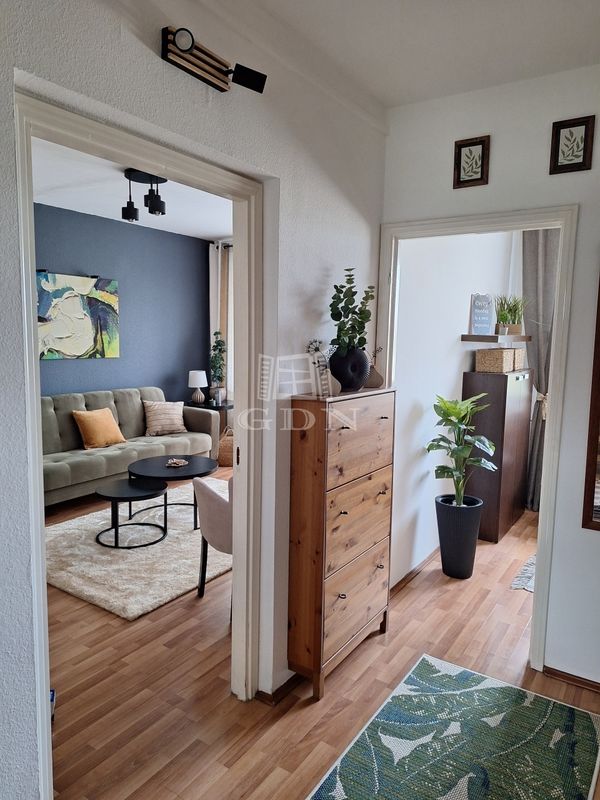 Miete Komárom Wohnung (Panel)