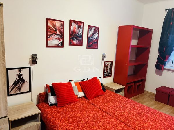 Miete Budapest XXI. kerület Wohnung (Ziegel)