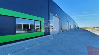 Székesfehérvár Raktár - 600.048 Ft