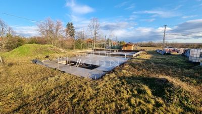 Sukoró Wohngrundstück - 47.000.000 HUF