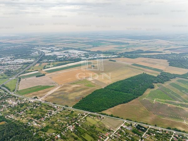 Продается Székesfehérvár Кондоминиум