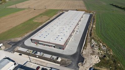 Székesfehérvár Raktár - 1.064.000 Ft