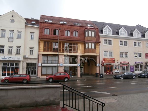 Сдается в аренду Székesfehérvár Офис