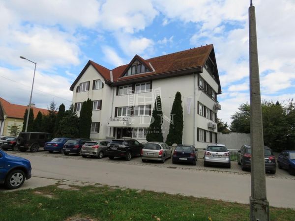 For rent Székesfehérvár Office