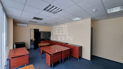 Székesfehérvár Büro - 141.732 HUF