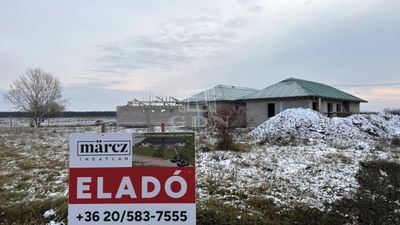 Iszkaszentgyörgy Einfamilienhaus - 81.900.000 HUF