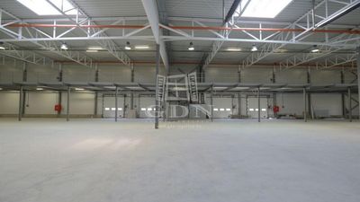 Székesfehérvár Raktár - 1.500 Ft