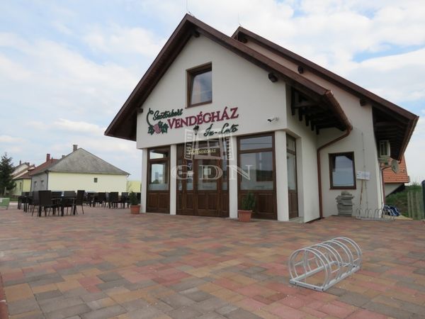 For rent Pákozd Commercial - Catering