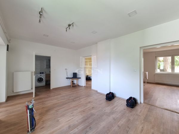 Vânzare Székesfehérvár Casa Familiala
