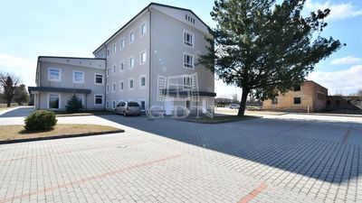 Lovasberény Industriegebiet - 630.000.000 HUF