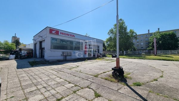 For sale Székesfehérvár Commercial - Commercial premises