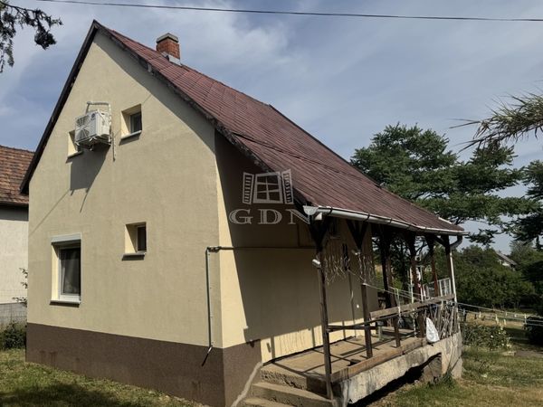 Vânzare Pákozd Casa Familiala