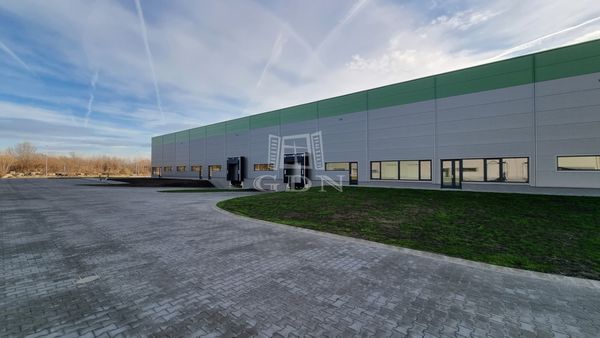 For rent Székesfehérvár Industrial area