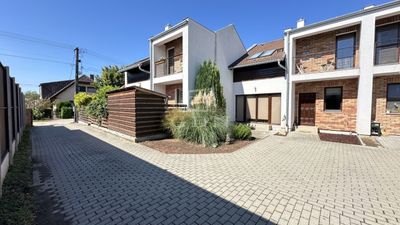 Velence Családi ház - 450.000 Ft