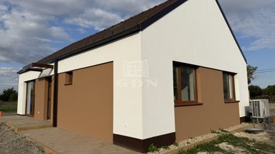 Székesfehérvár 家庭别墅 - 87.500.000 HUF