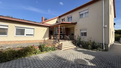 Székesfehérvár 家庭别墅 - 189.000.000 HUF