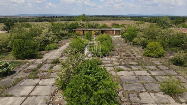 Verkauf Lovasberény Industriegebiet
