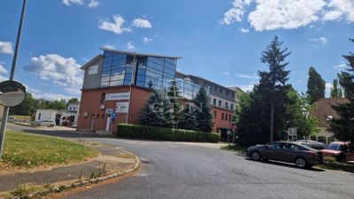 Székesfehérvár 办公室 - 208.190 HUF