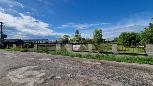 Продается Székesfehérvár Кондоминиум