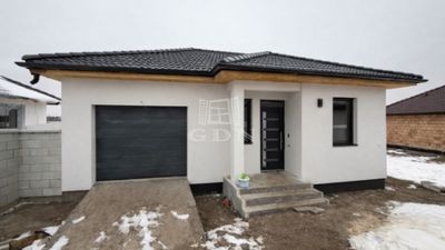 Úrhida Családi ház - 79.500.000 Ft