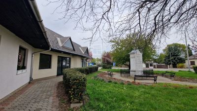 Székesfehérvár Üzlethelyiség - 160.000 Ft