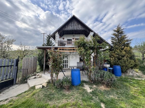 Eladó Csór Családi ház