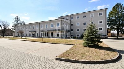 Lovasberény Büro - 460.000.000 HUF