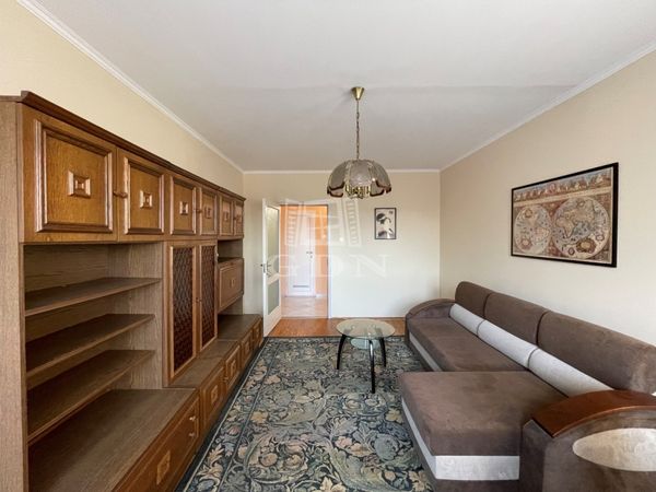 Miete Székesfehérvár Wohnung (Panel)