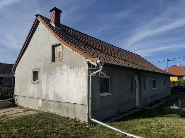 Продается Soponya Частный дом