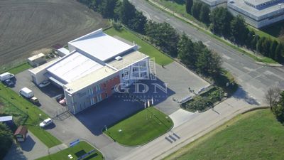 Székesfehérvár Gewerbe - Geschäftsräume - 750.000 HUF